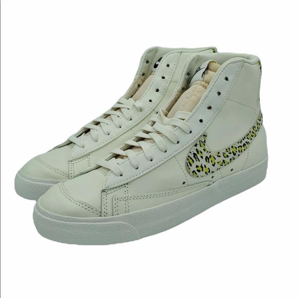 W Nike Blazer Mid ‘77 SE Cheetah - Picture 2 of 5